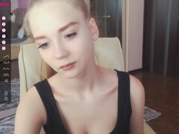 girl 18+ Teen Pussy Pics On Web Cams with nikole_shinebaby