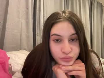 girl 18+ Teen Pussy Pics On Web Cams with sophiekaine
