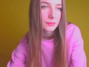 girl 18+ Teen Pussy Pics On Web Cams with milly_liss
