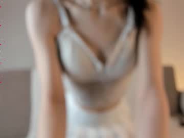 girl 18+ Teen Pussy Pics On Web Cams with elwynagreaves
