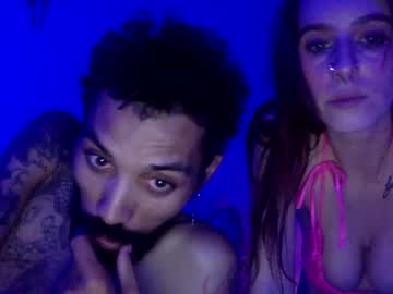 couple 18+ Teen Pussy Pics On Web Cams with croxfox