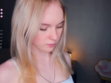 girl 18+ Teen Pussy Pics On Web Cams with mayevett