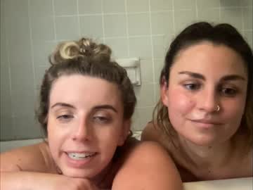 girl 18+ Teen Pussy Pics On Web Cams with starlitt