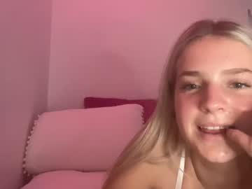 girl 18+ Teen Pussy Pics On Web Cams with brookyxo