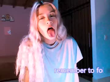 girl 18+ Teen Pussy Pics On Web Cams with wild_rain