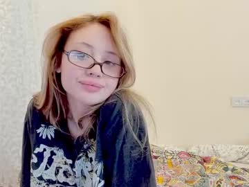 girl 18+ Teen Pussy Pics On Web Cams with atmospherra